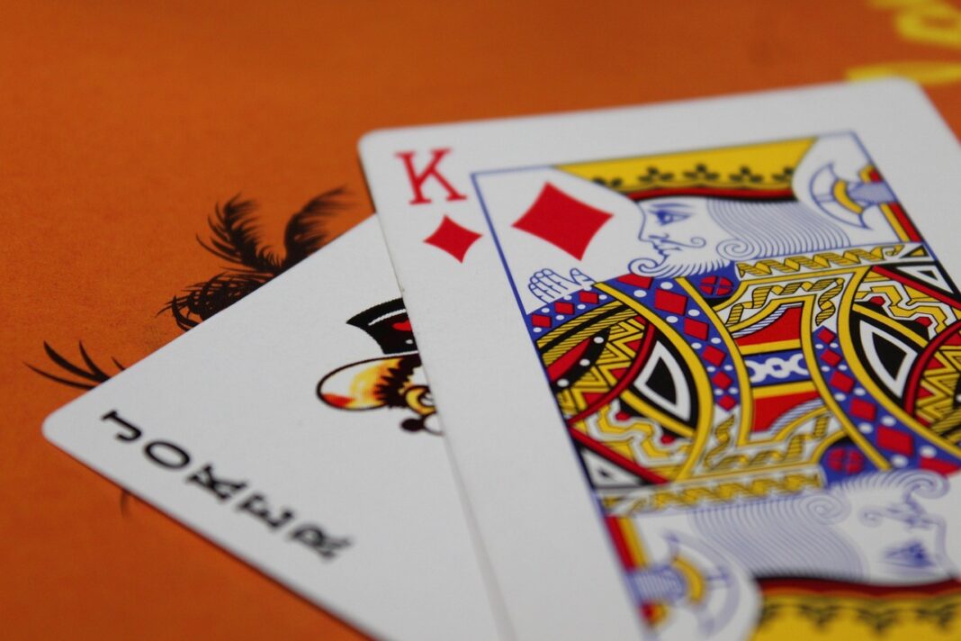 cards-166436_1280