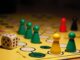 Catan: Świt Ludzkości – Głębokie Nurkowanie w Prehistoryczny Świat Strategii i Negocjacji